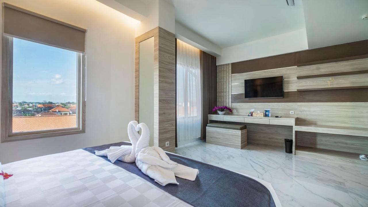 City Of Aventus Hotel - Denpasar Esterno foto