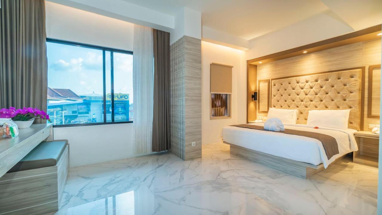 City Of Aventus Hotel - Denpasar Esterno foto
