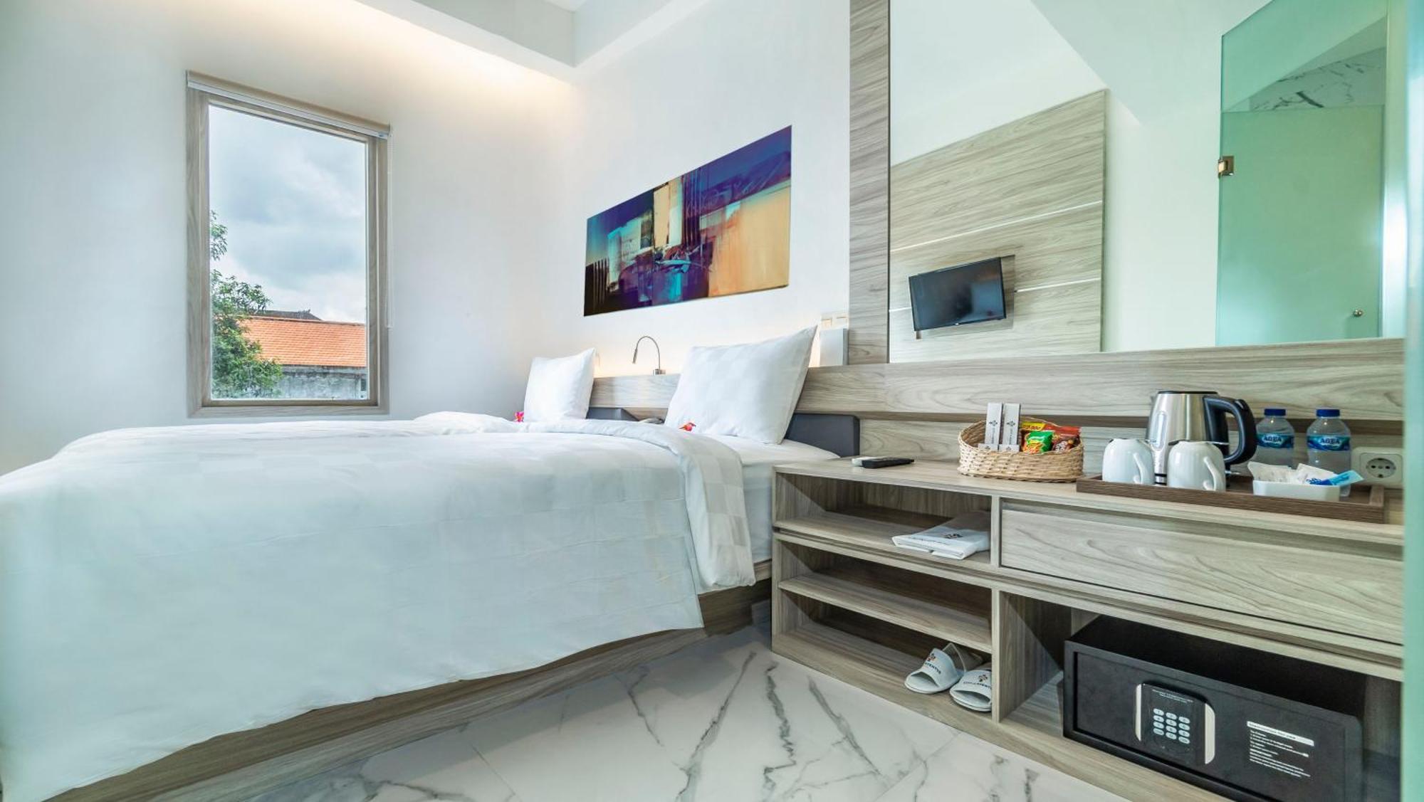City Of Aventus Hotel - Denpasar Esterno foto